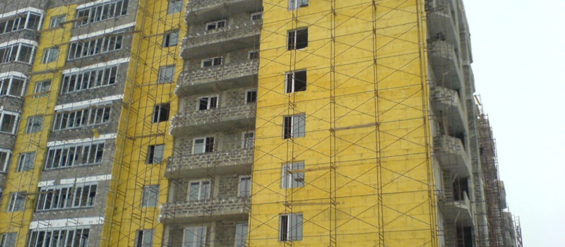 ukr-ez-com-kakie-sushhestvuyut-sposoby-utepleniya-bolshih-zdanij-i-sooruzhenij
